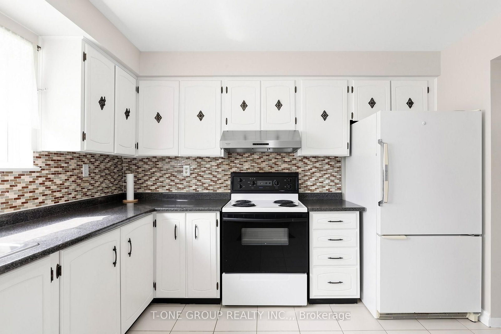 48 Bonis Avenue • Toronto, ON photo 11
