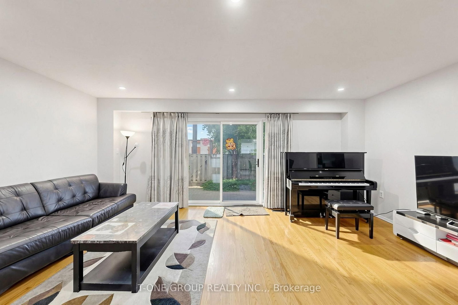 48 Bonis Avenue • Toronto, ON photo 5