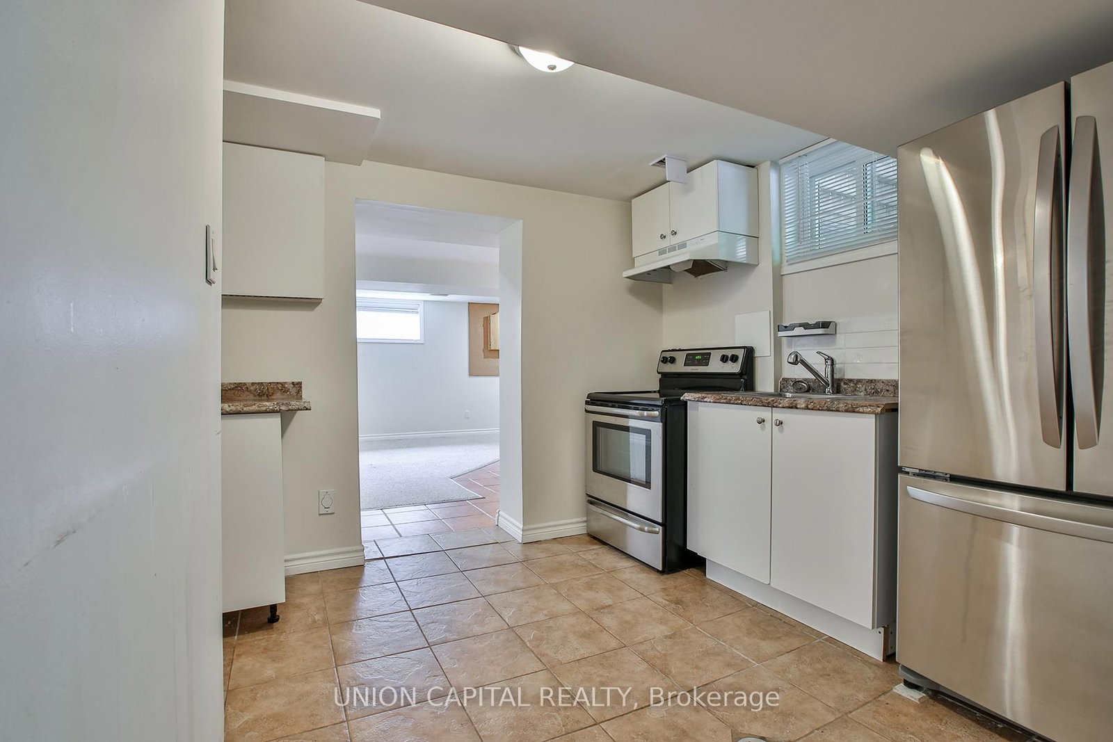 Lower - 50 Wichey Road, Toronto 3
