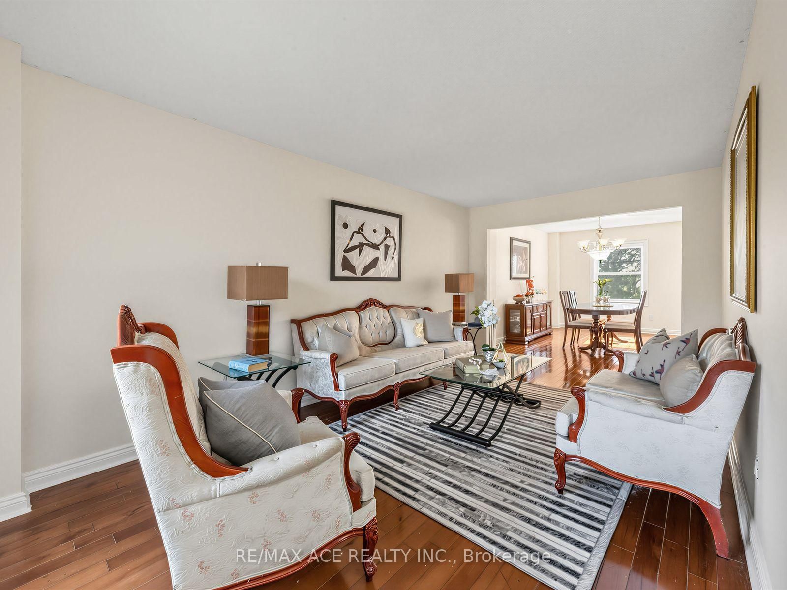 53 Howes Street • Ajax, ON photo 12