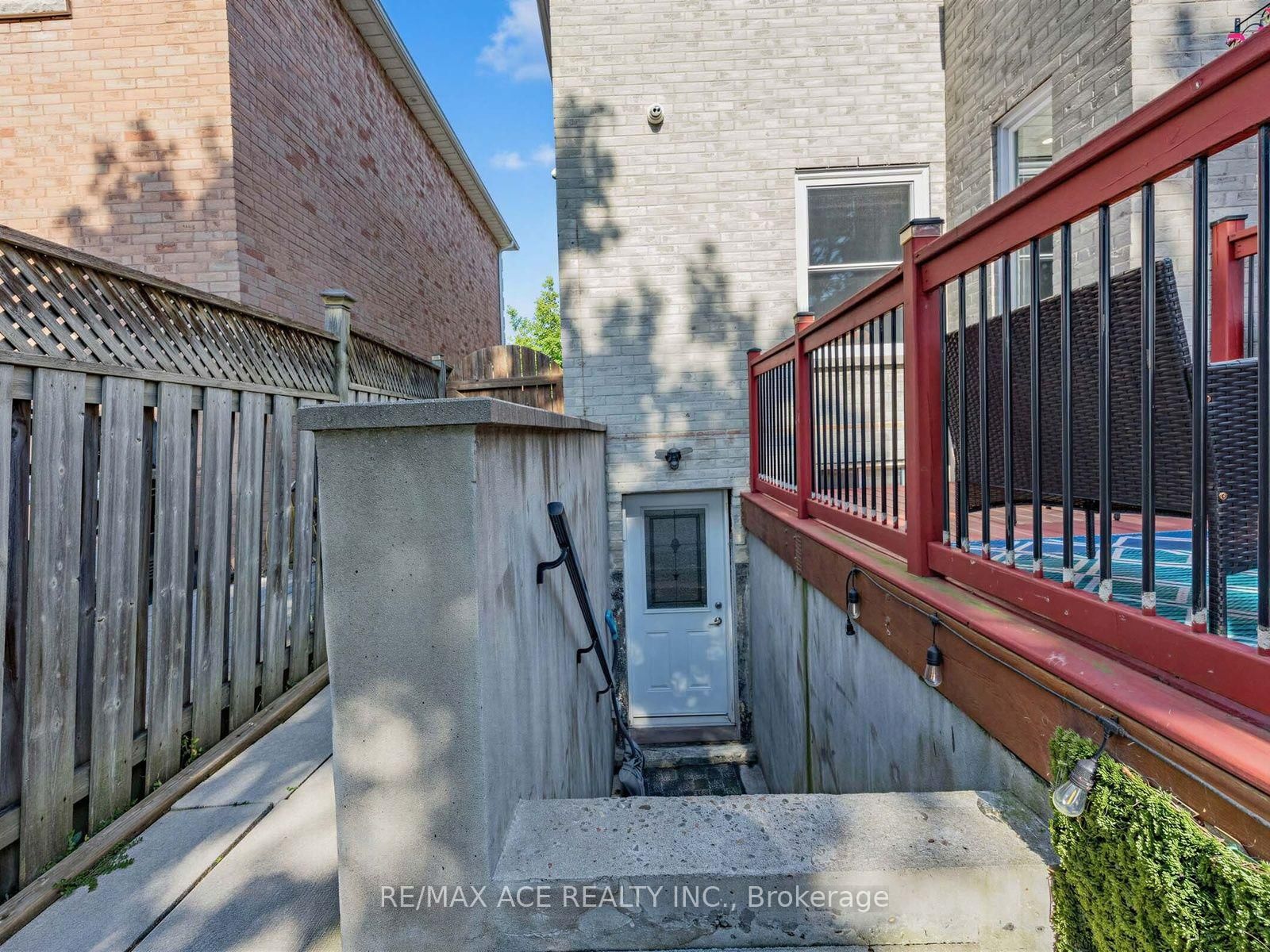 53 Howes Street • Ajax, ON photo 31