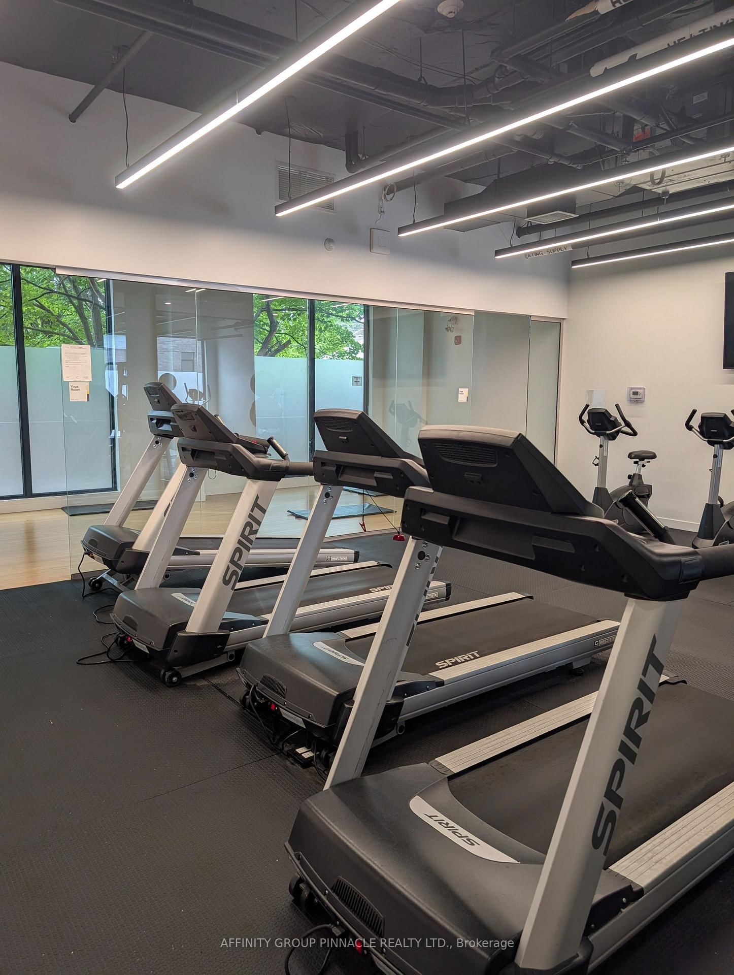 220-1800 Simcoe St, Oshawa, view 17