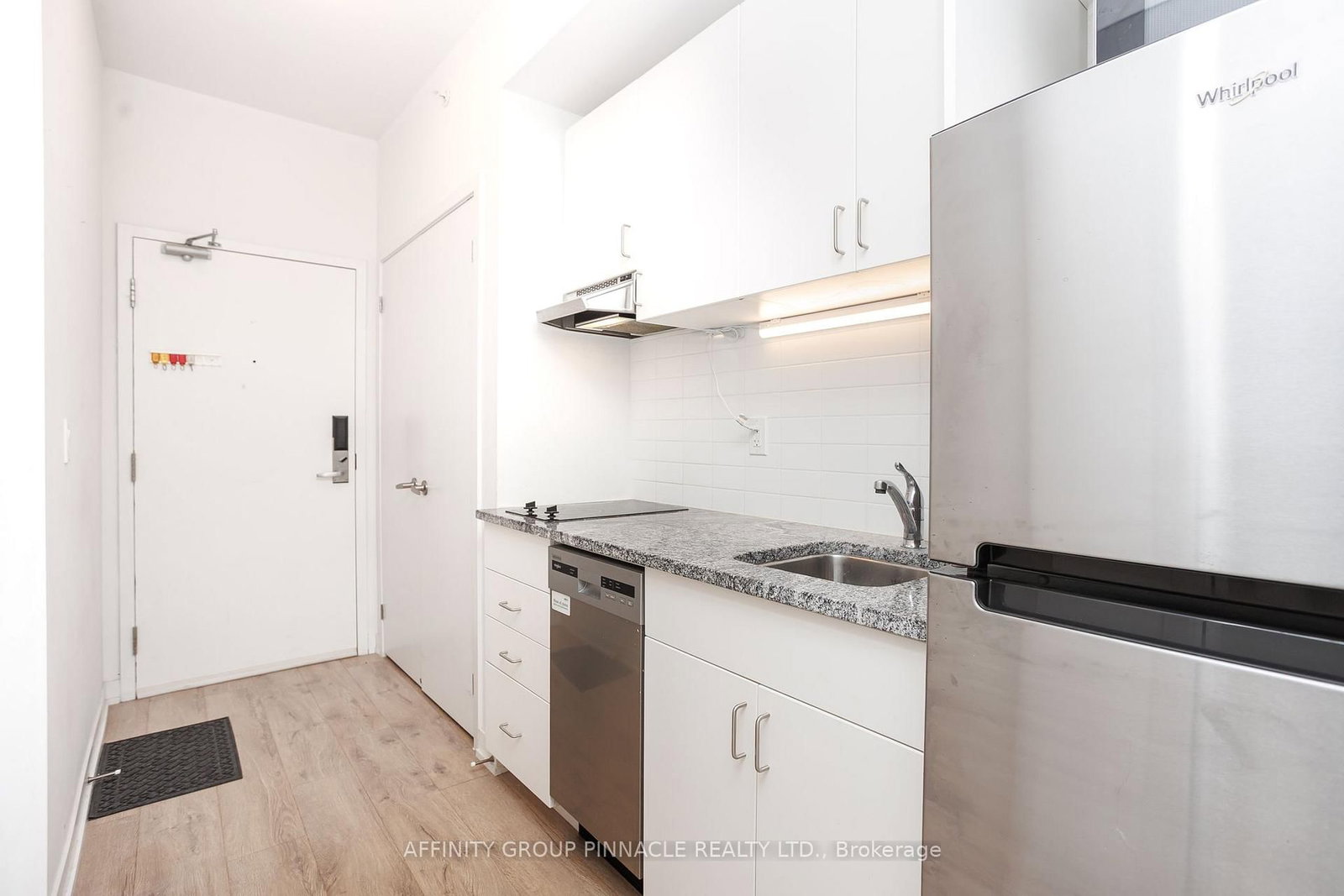 220-1800 Simcoe St, Oshawa, view 4