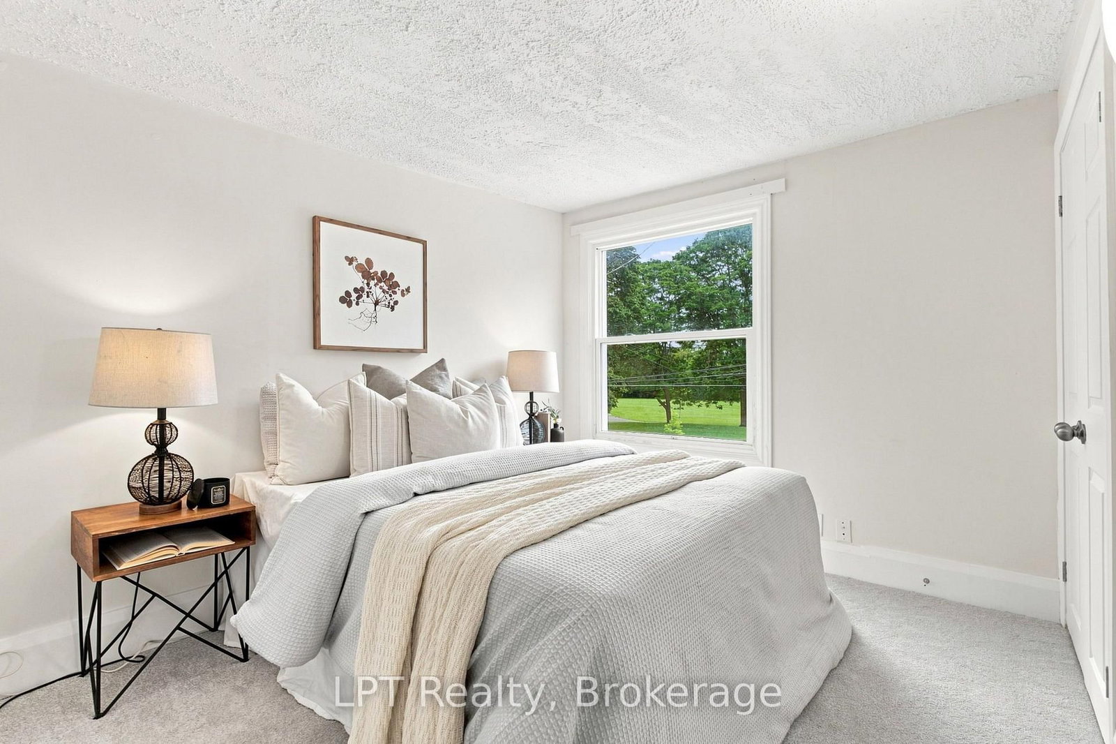 112 Olive Avenue • Oshawa, ON photo 25