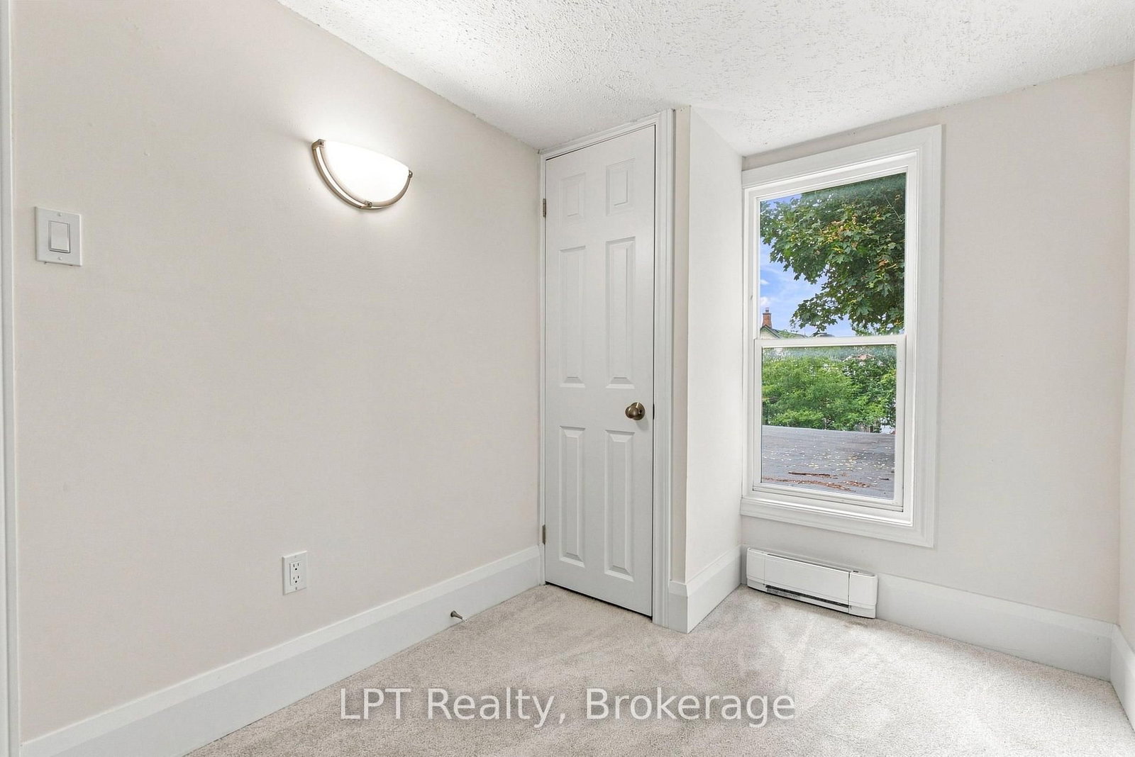 112 Olive Avenue • Oshawa, ON photo 31