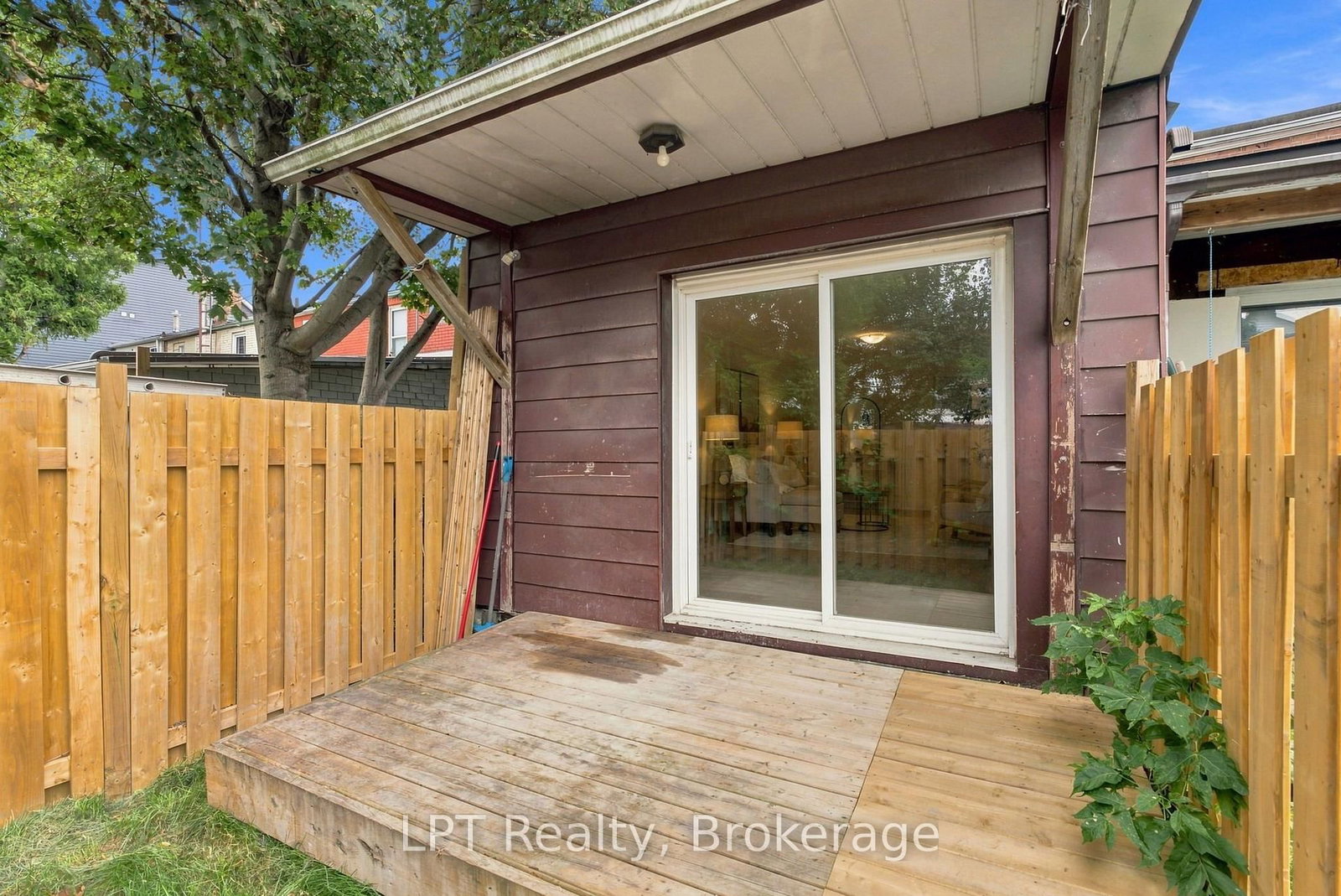 112 Olive Avenue • Oshawa, ON photo 39