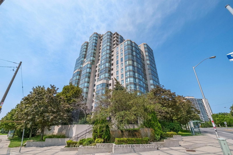 906 - 3233 Eglinton Avenue E