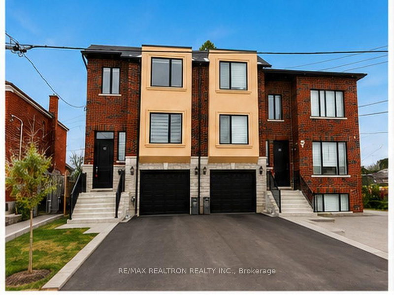 (Main Fl & 2nd Fl) - 11 North Bonnington Avenue