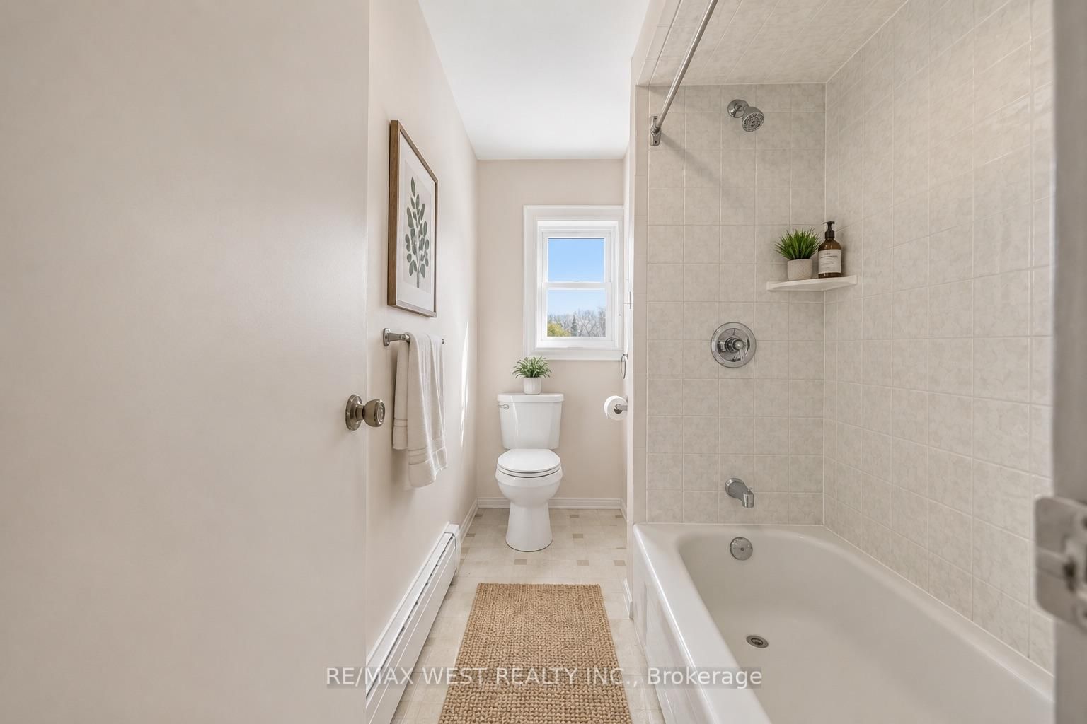 79 King Edward Avenue • Toronto, ON photo 13
