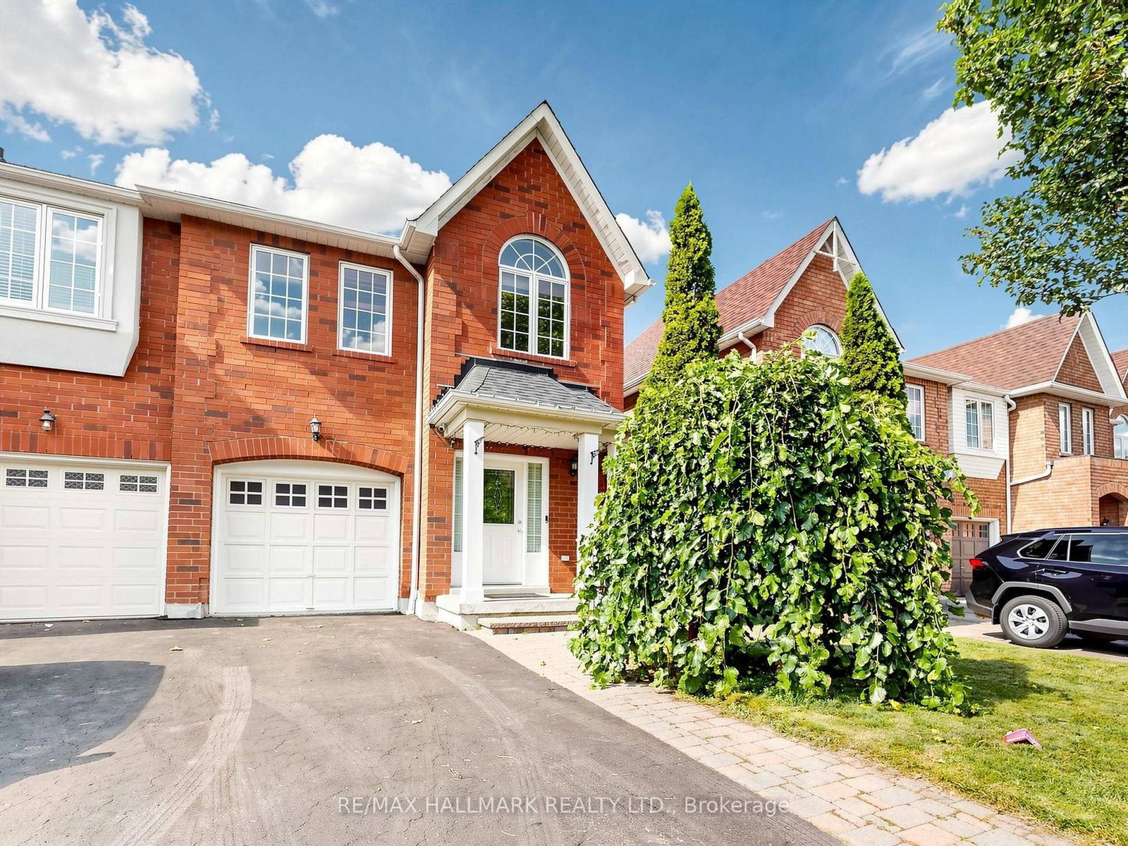 12 Stokely Crescent • Whitby, ON photo 1