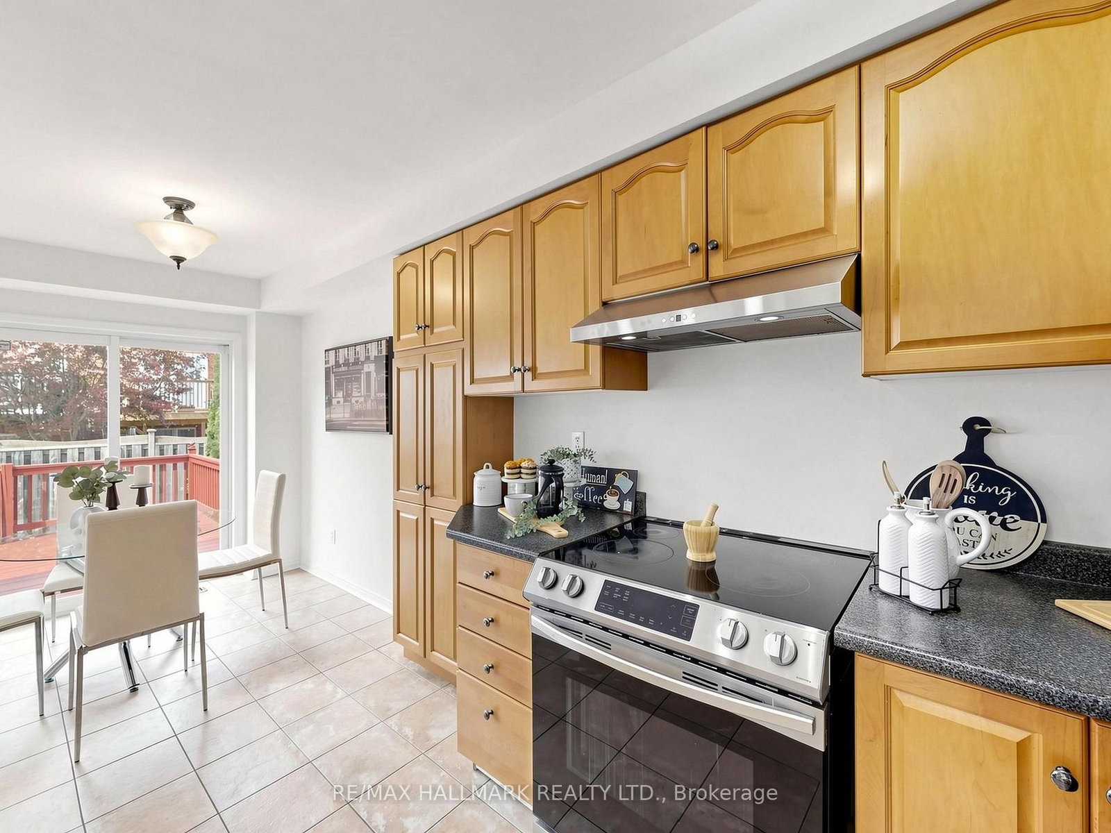 12 Stokely Crescent • Whitby, ON photo 15