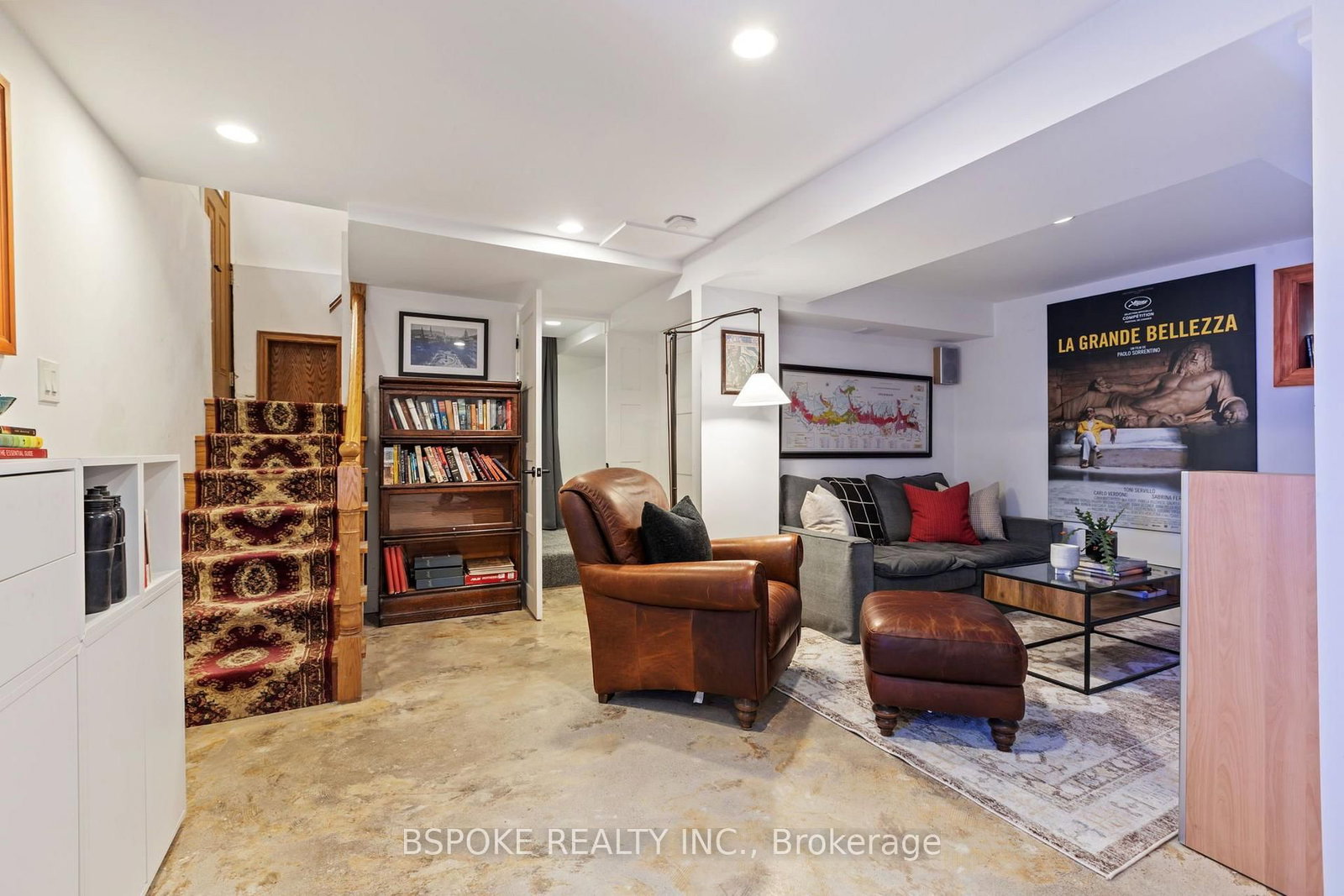 126 Oakcrest Avenue • Toronto, ON photo 25