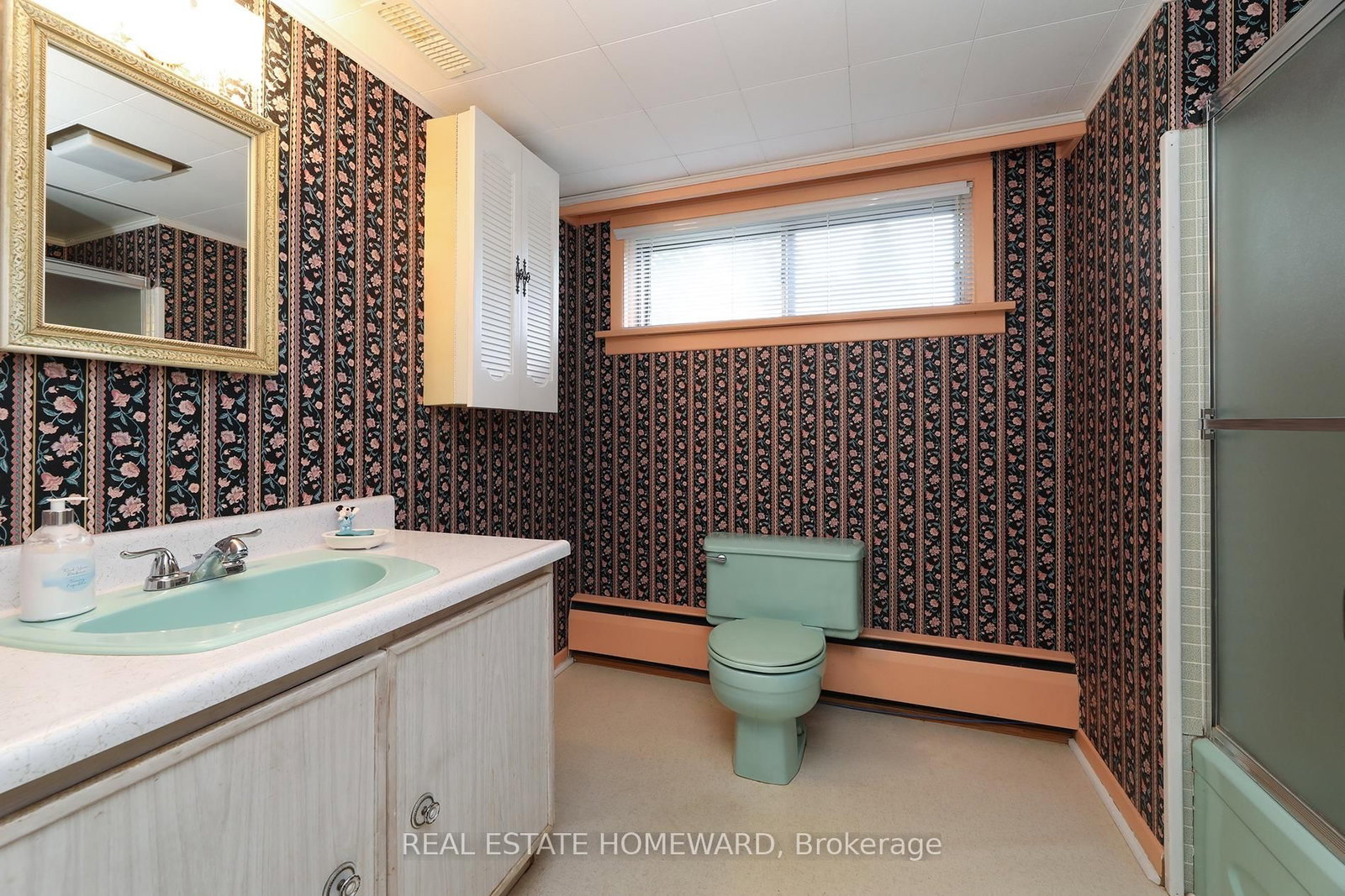 71 Gatesview Avenue • Toronto, ON photo 24