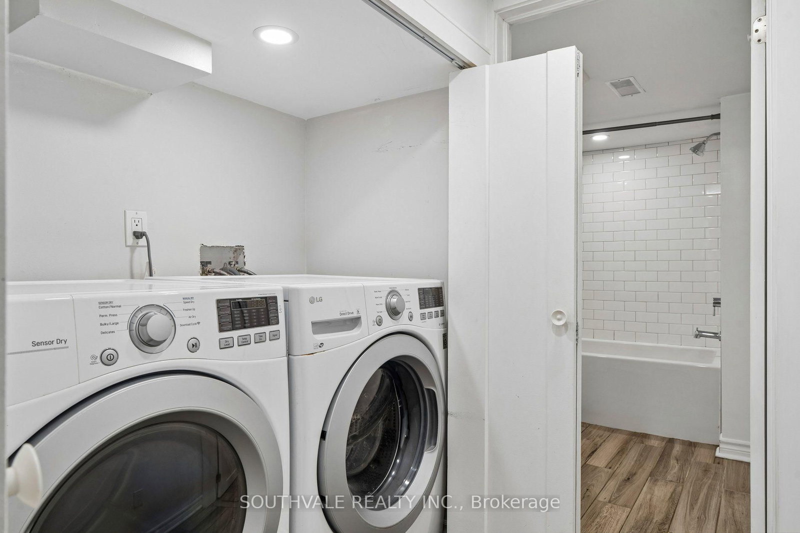 485 Strathmore Boulevard • Toronto, ON photo 43