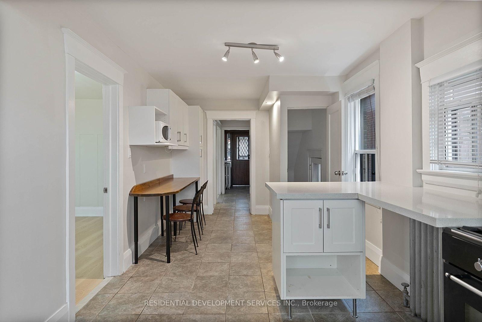 363 Strathmore Boulevard • Toronto, ON photo 10