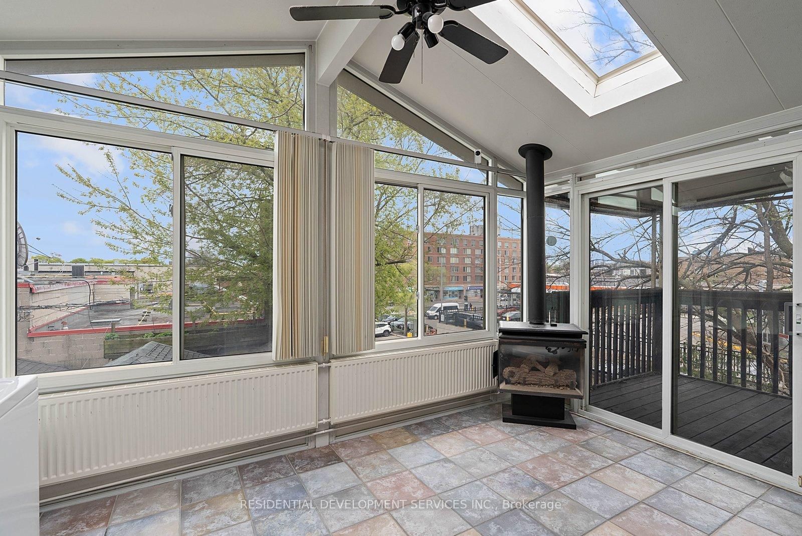 363 Strathmore Boulevard • Toronto, ON photo 16