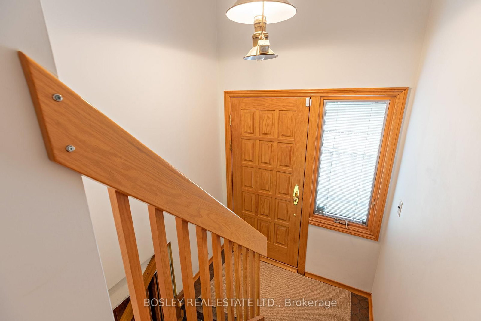 6 Cheyenne Drive • Toronto, ON photo 12