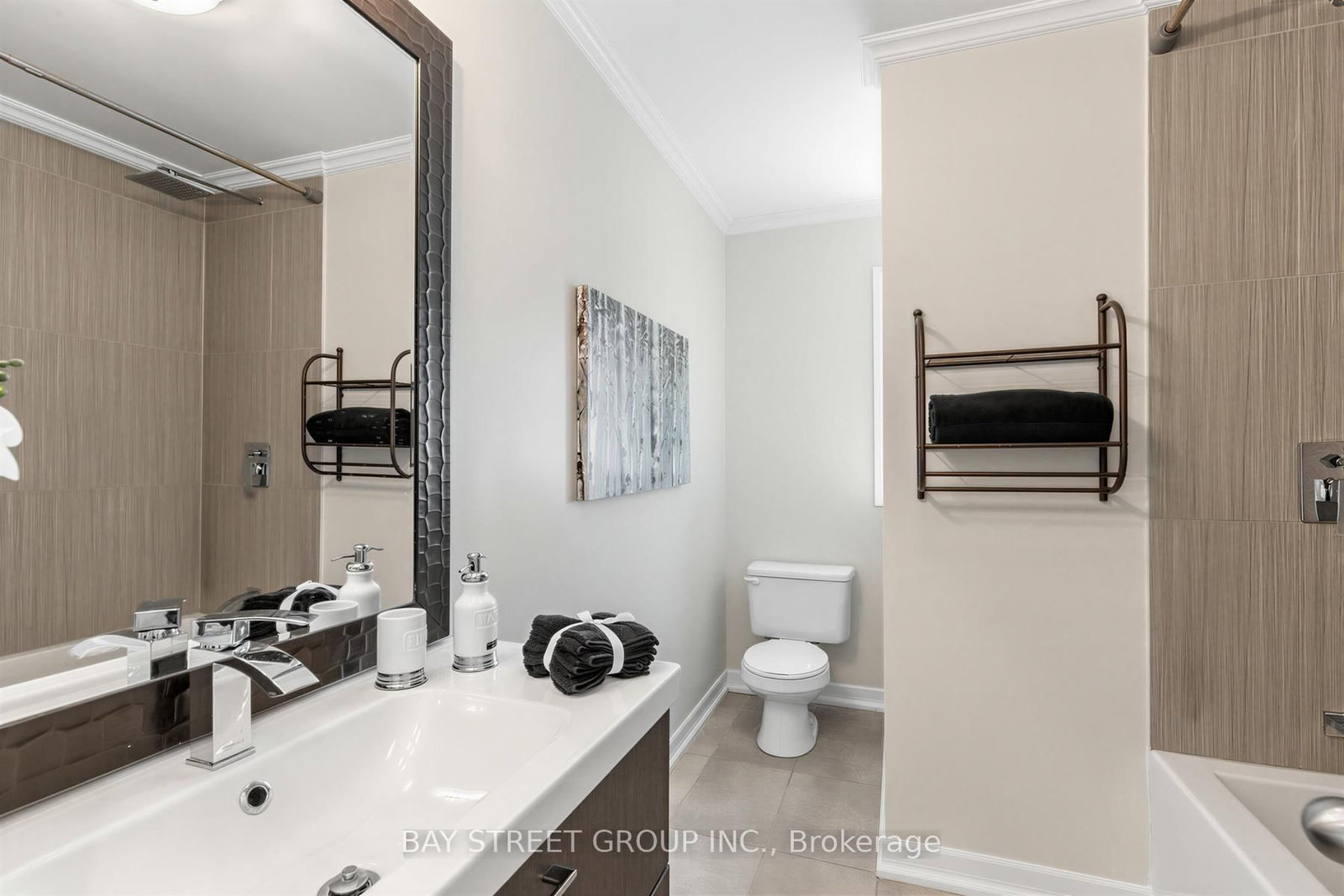 47 Haileybury Drive • Toronto, ON photo 18
