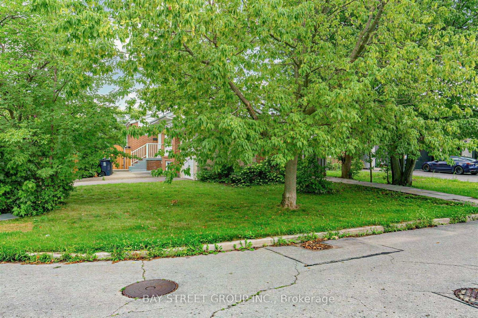 47 Haileybury Drive • Toronto, ON photo 34