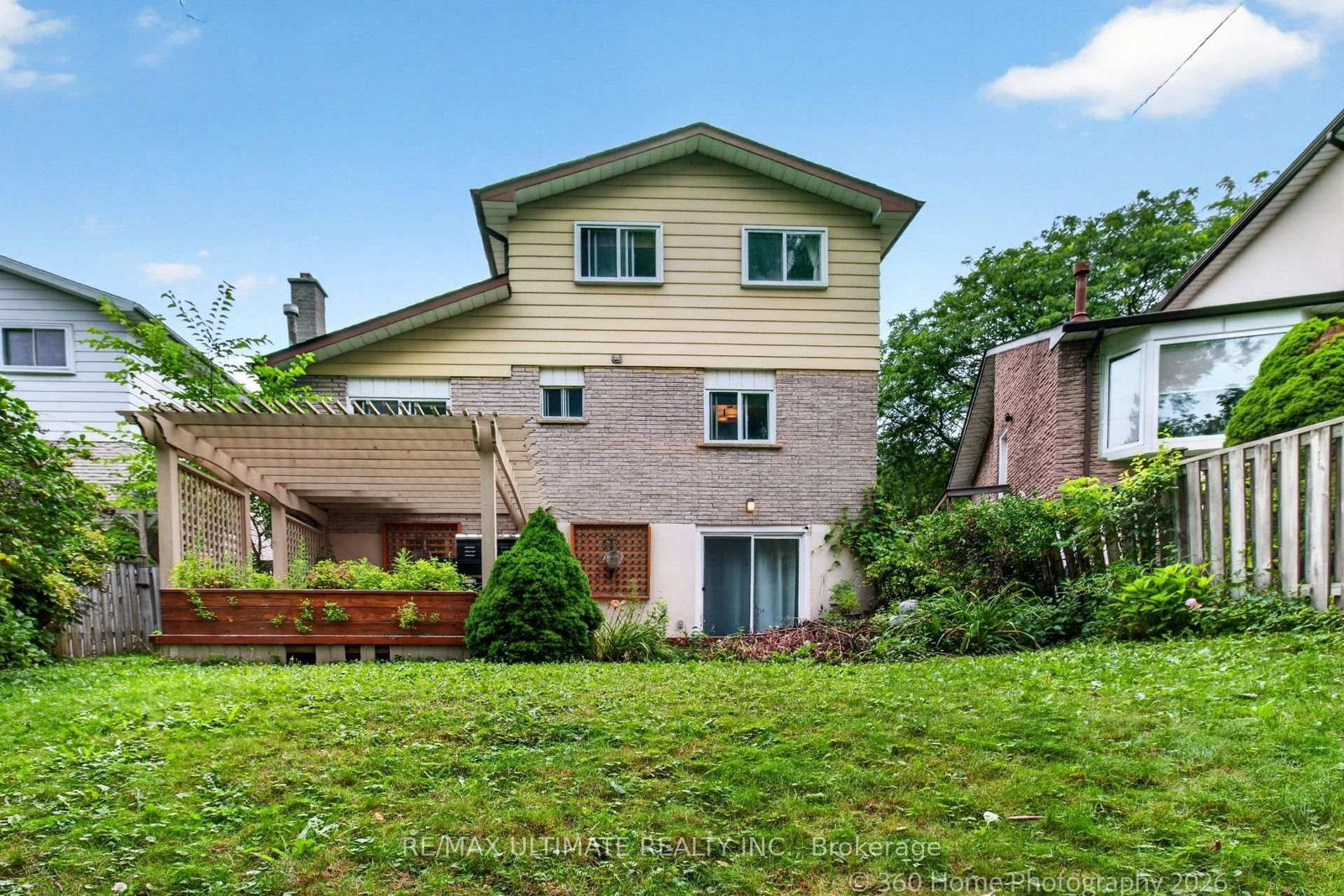 146 Beaverbrook Court • Toronto, ON photo 22