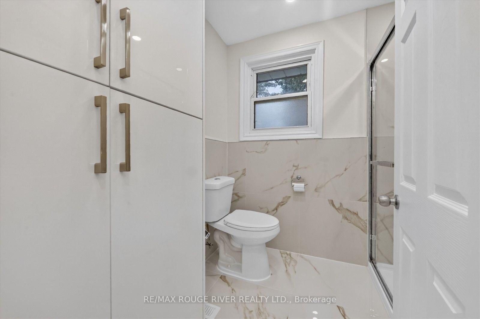 30 Scarboro Avenue • Toronto, ON photo 15