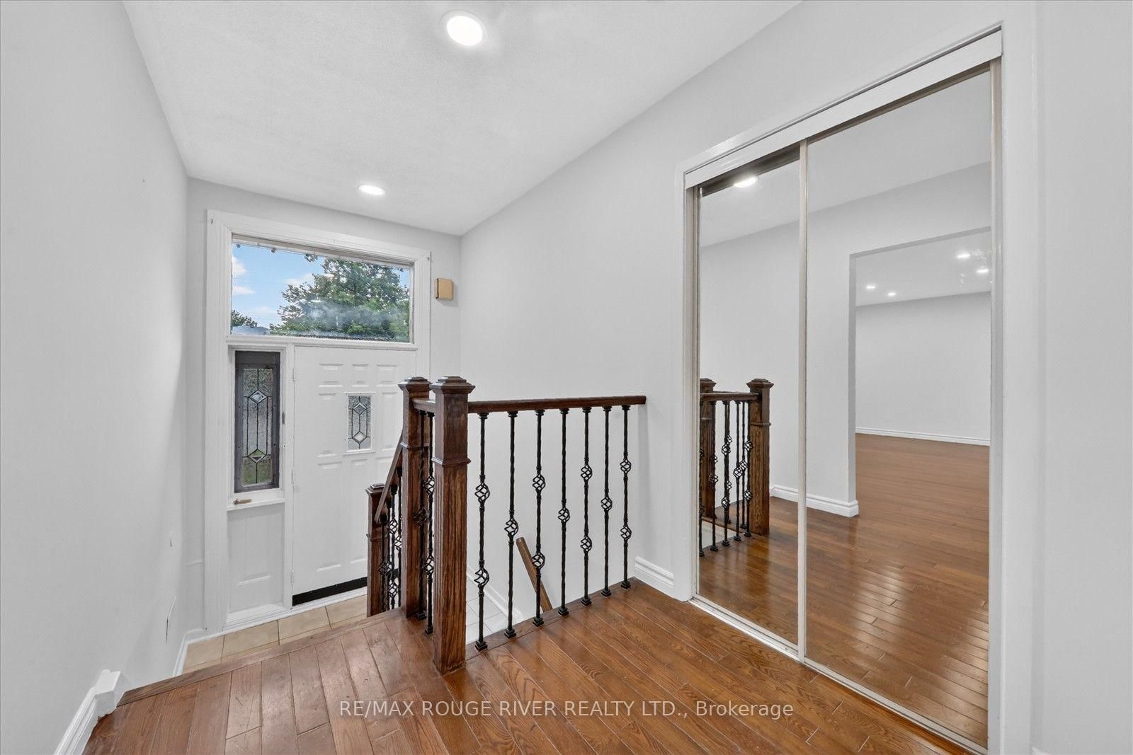 30 Scarboro Avenue • Toronto, ON photo 5