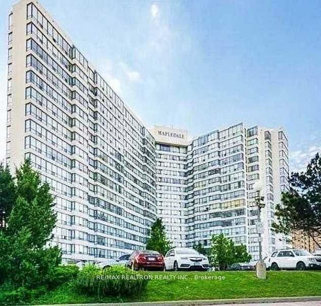 1215 - 3050 Ellesmere Road
