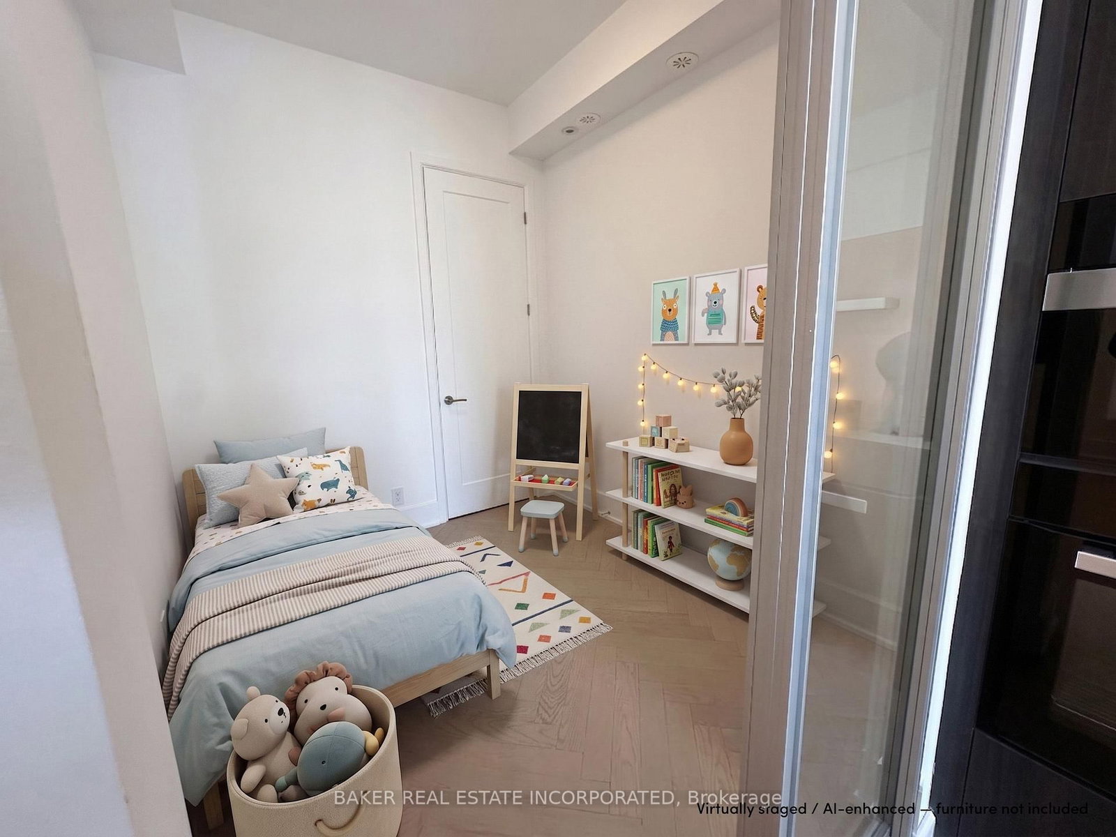 800 Broadview Avenue • #303 • Toronto, ON photo 6