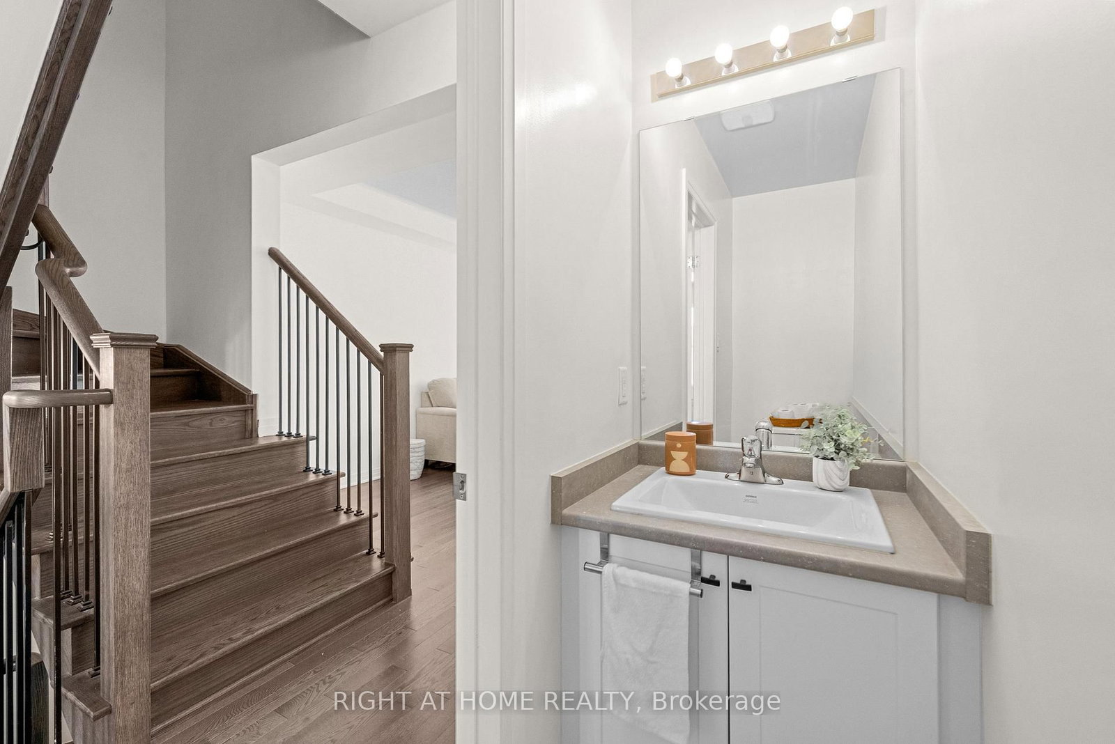 1475 Green Road • Clarington, ON photo 6