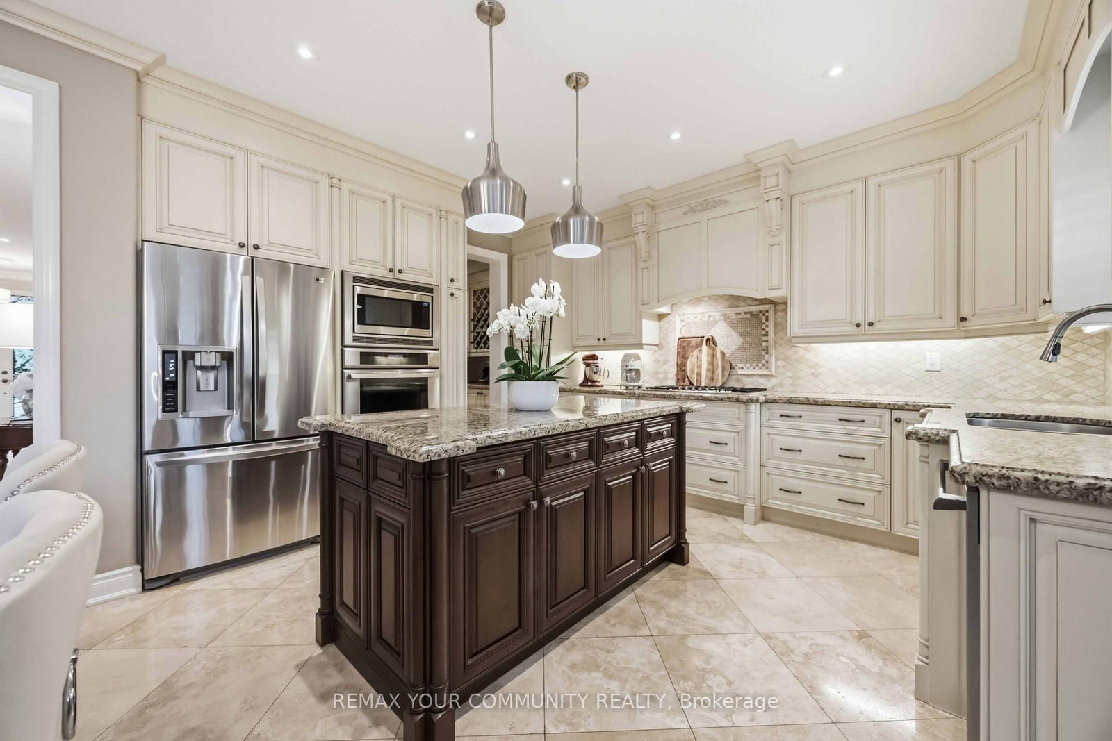 2313 Southcott Road • Pickering, ON photo 11