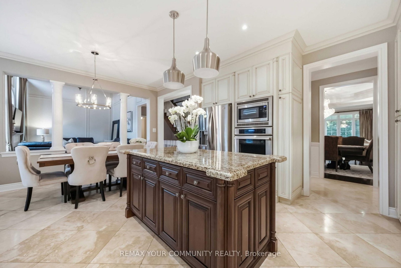 2313 Southcott Road • Pickering, ON photo 14