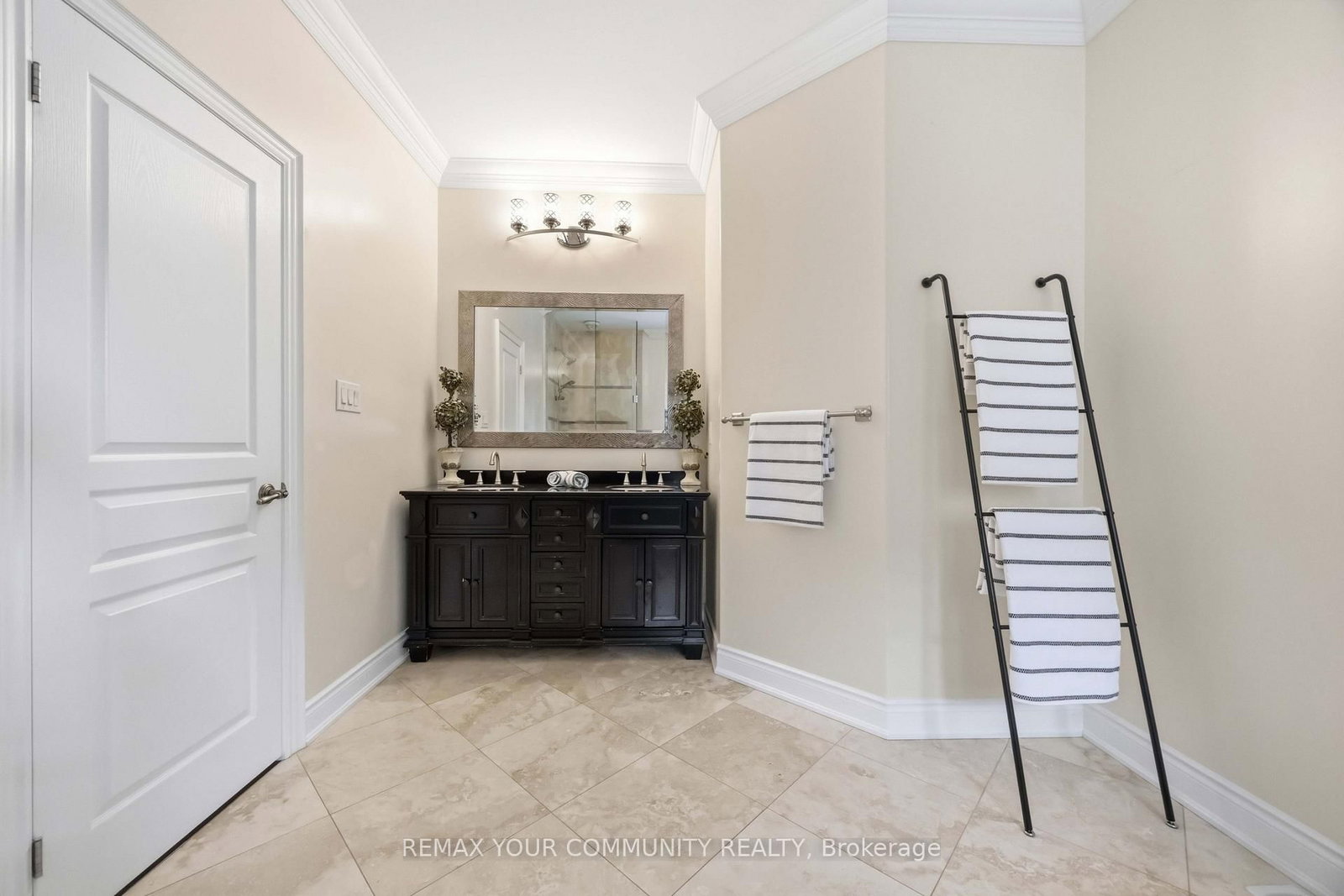 2313 Southcott Road • Pickering, ON photo 28