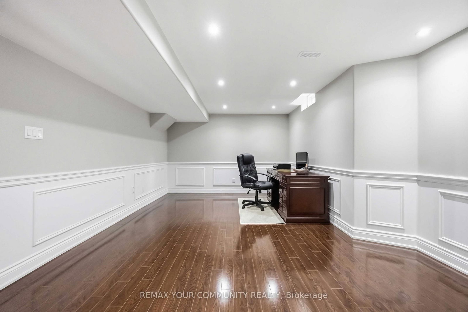 2313 Southcott Road • Pickering, ON photo 32