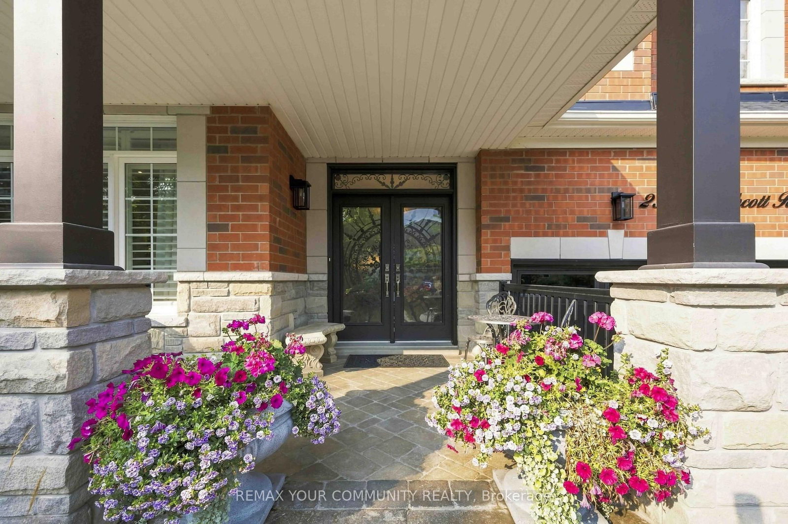 2313 Southcott Road • Pickering, ON photo 4