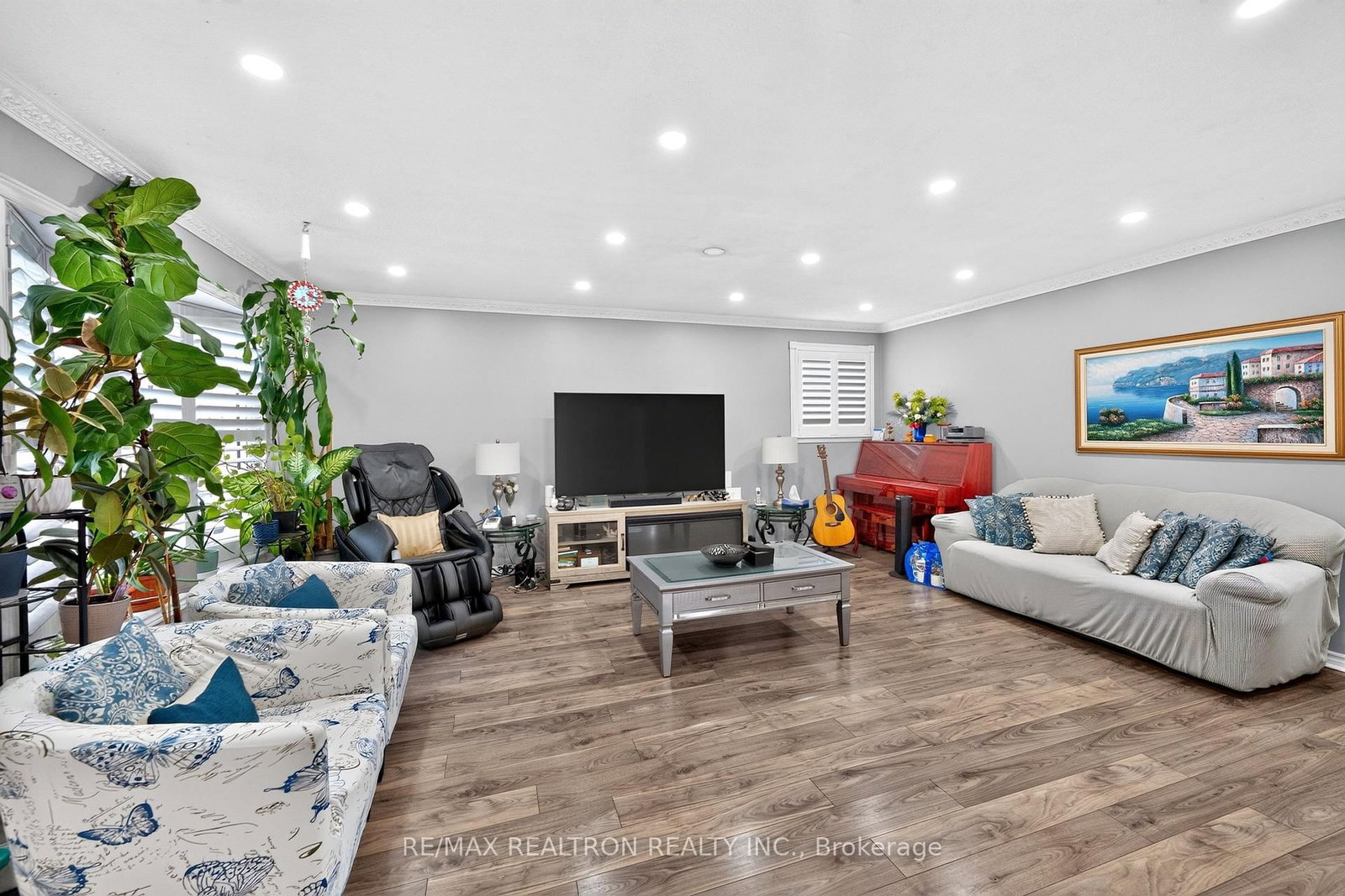 49 Tunmead Square • Toronto, ON photo 11