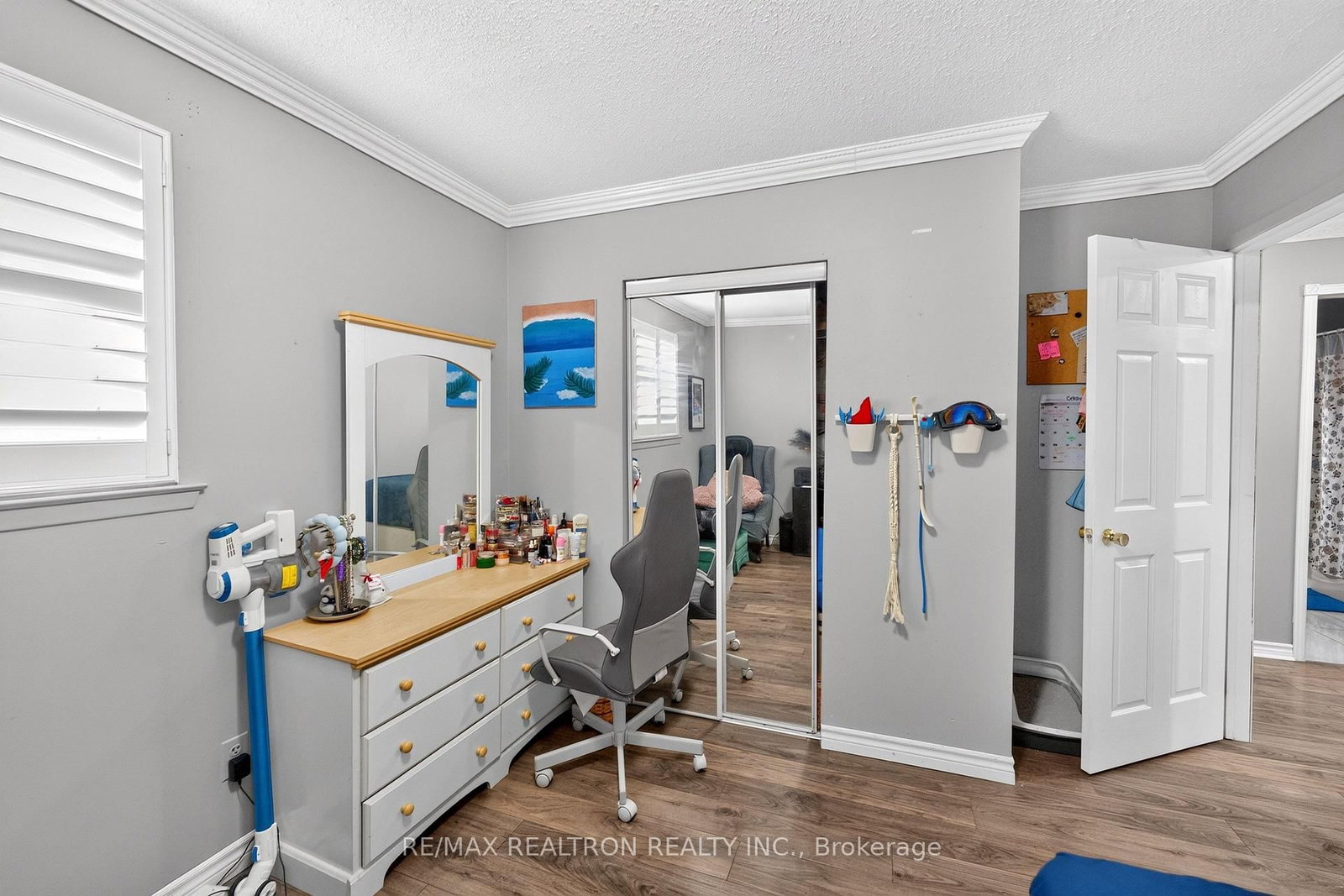 49 Tunmead Square • Toronto, ON photo 24