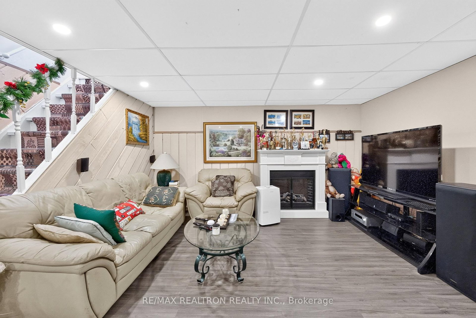 49 Tunmead Square • Toronto, ON photo 32