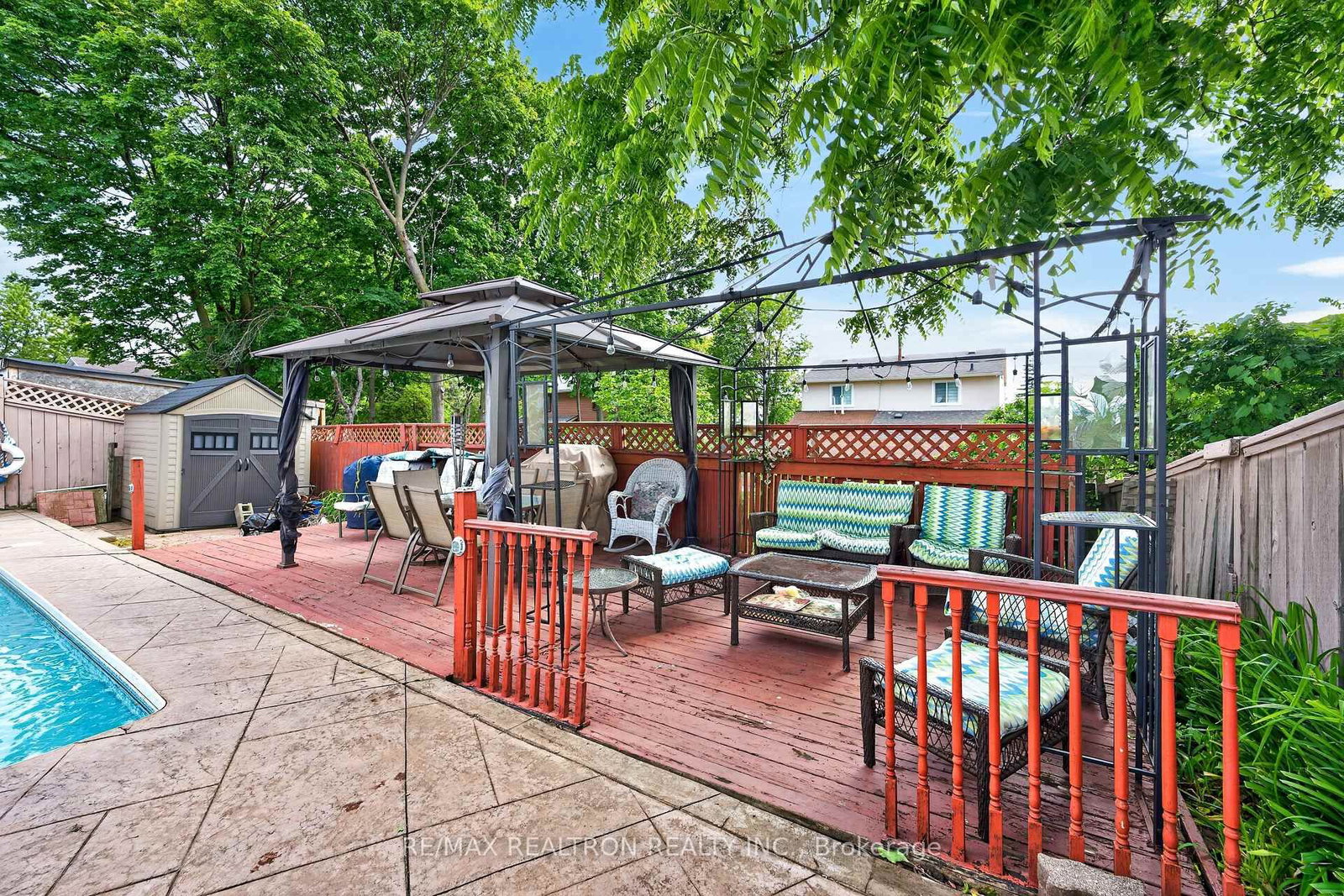 49 Tunmead Square • Toronto, ON photo 45