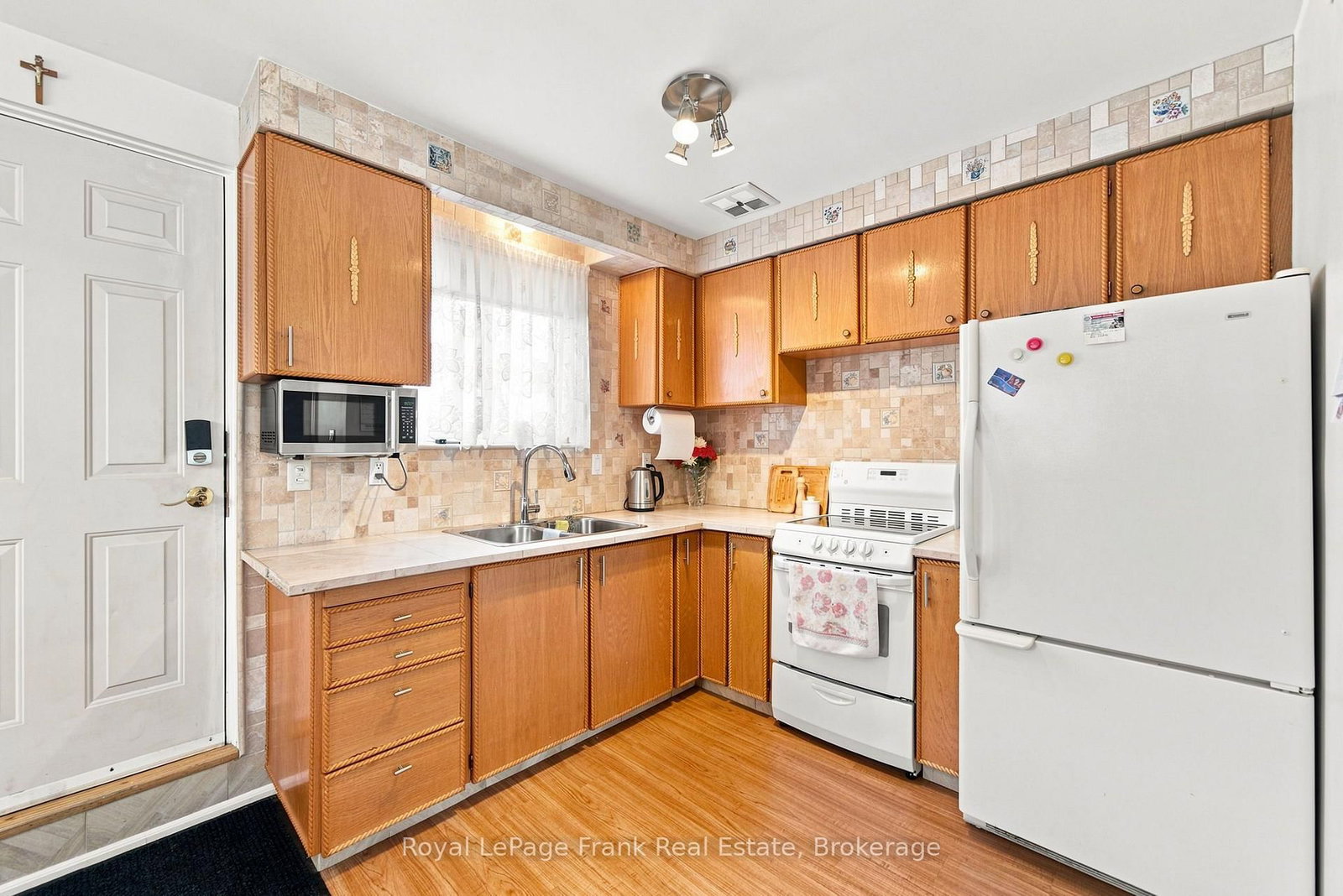 317 Dwight Avenue • Oshawa, ON photo 28