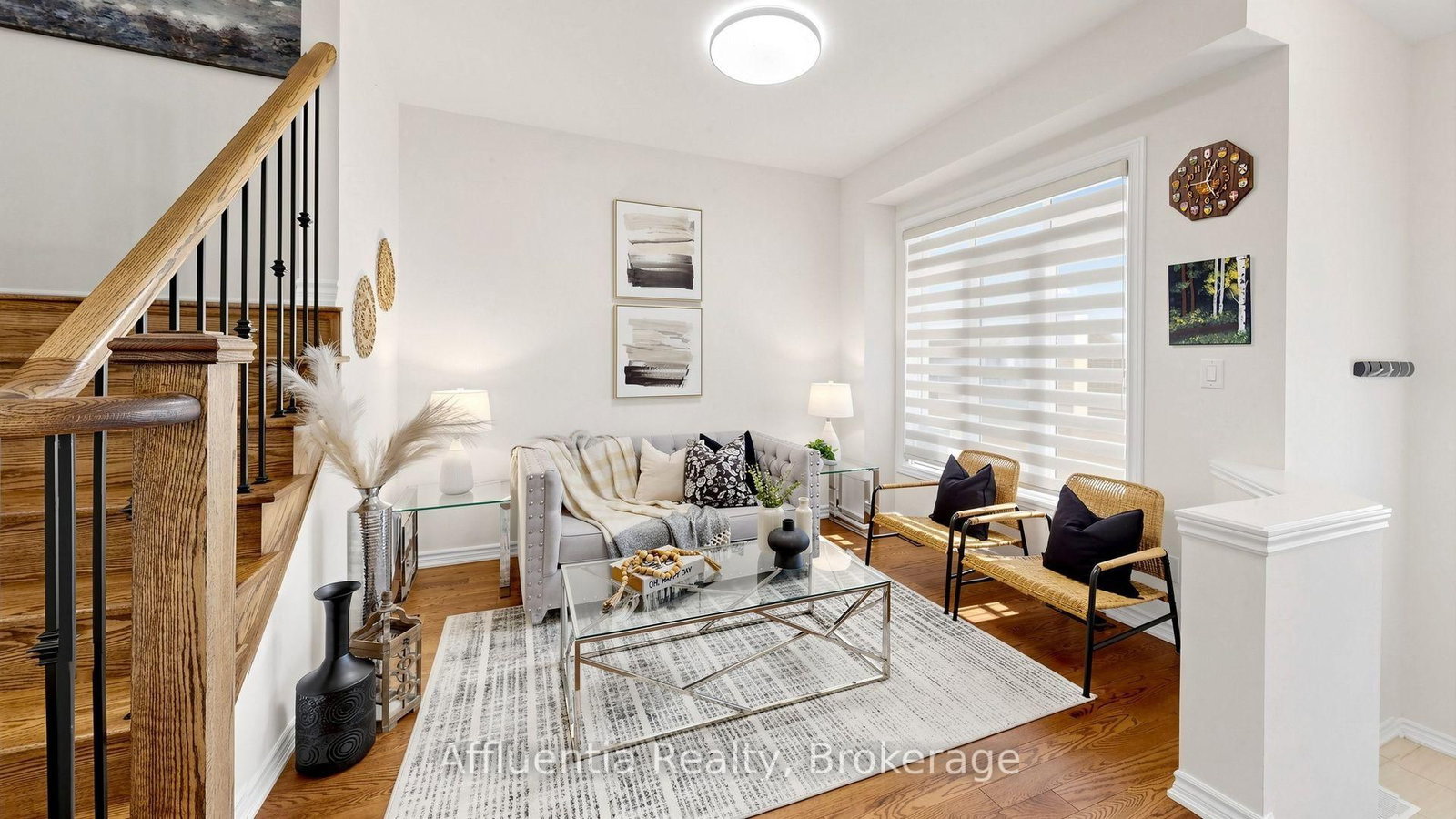 61 Hickling Lane • Ajax, ON photo 3