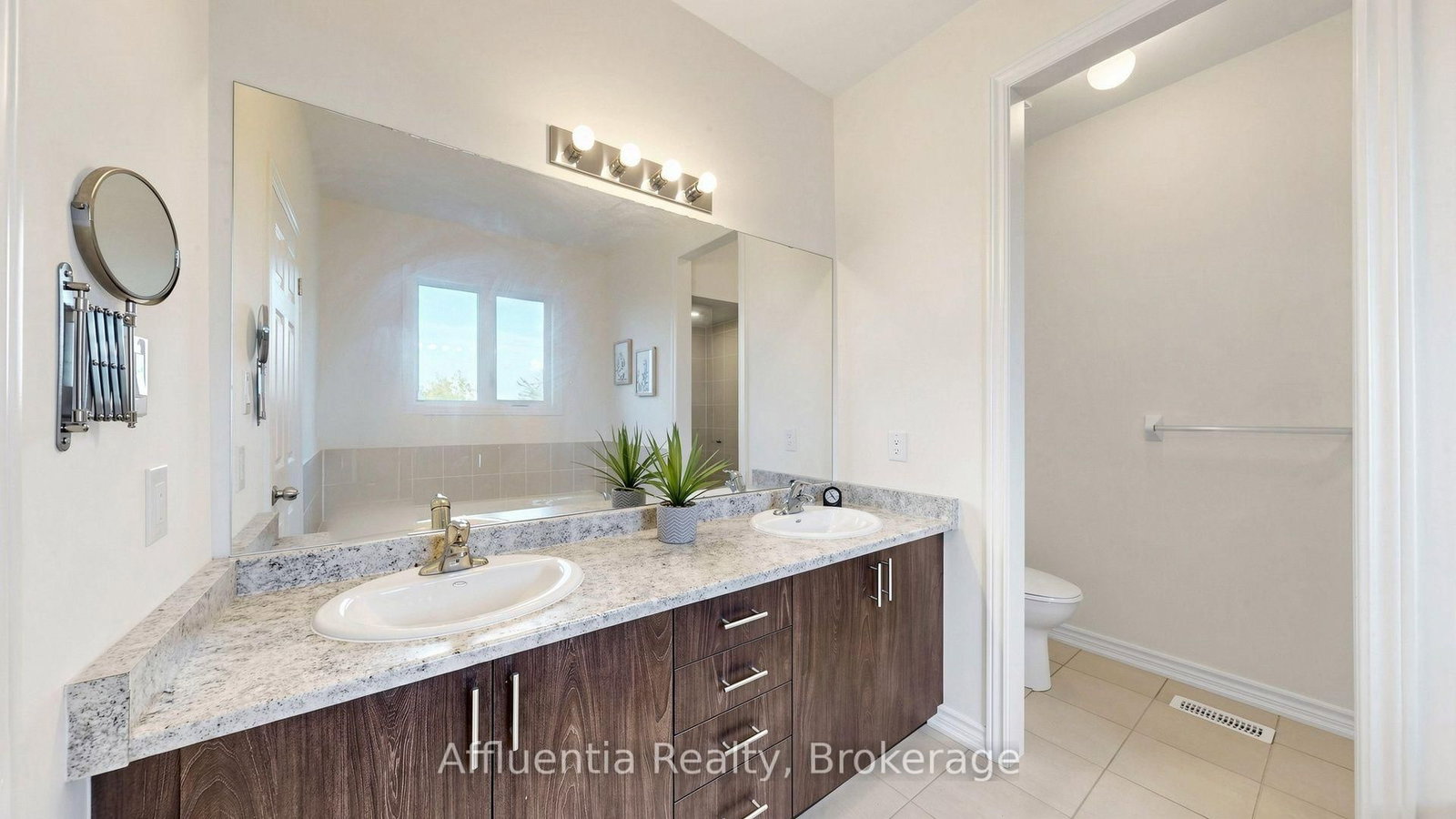 61 Hickling Lane • Ajax, ON photo 30
