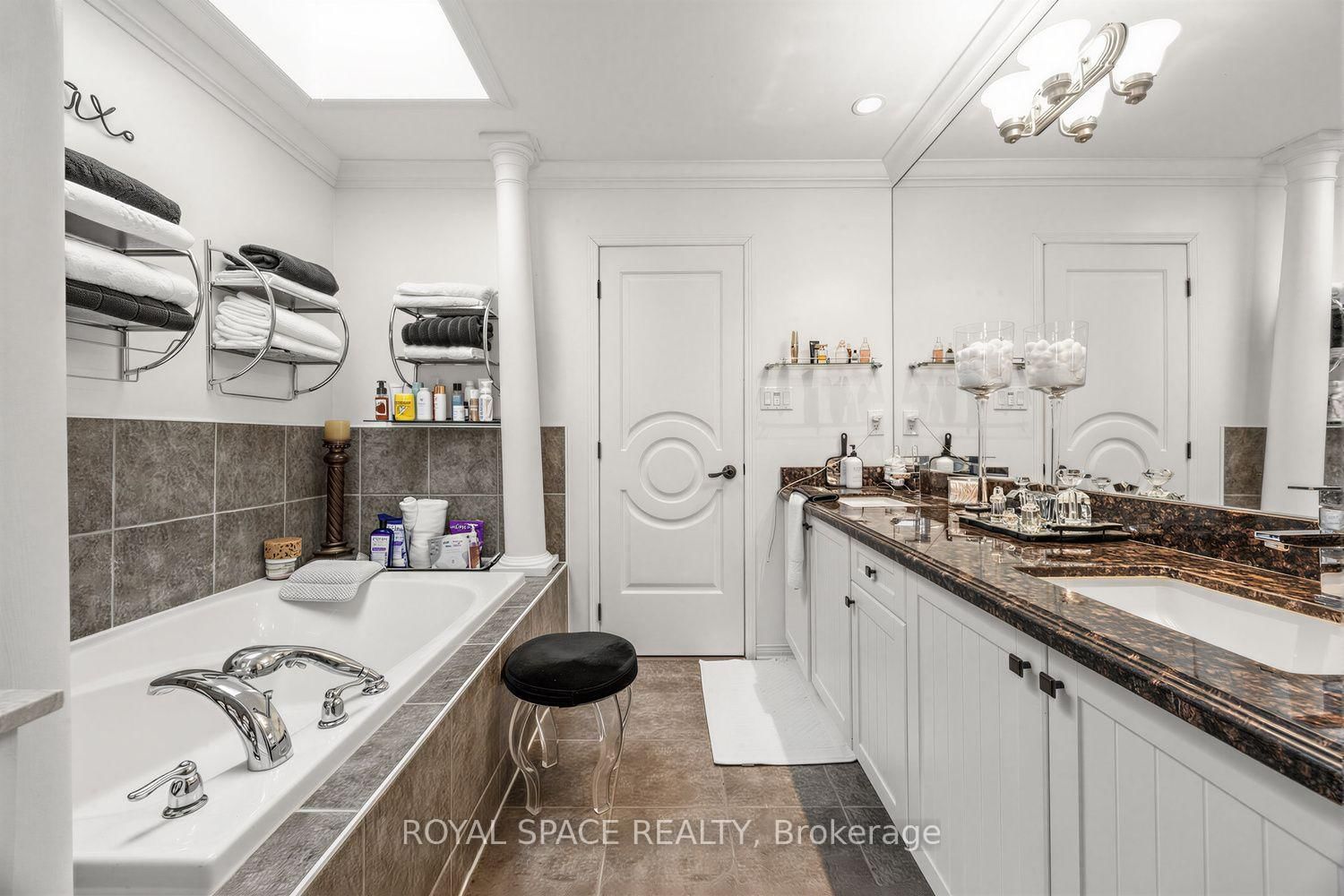 7 Urwin Street • Ajax, ON photo 22