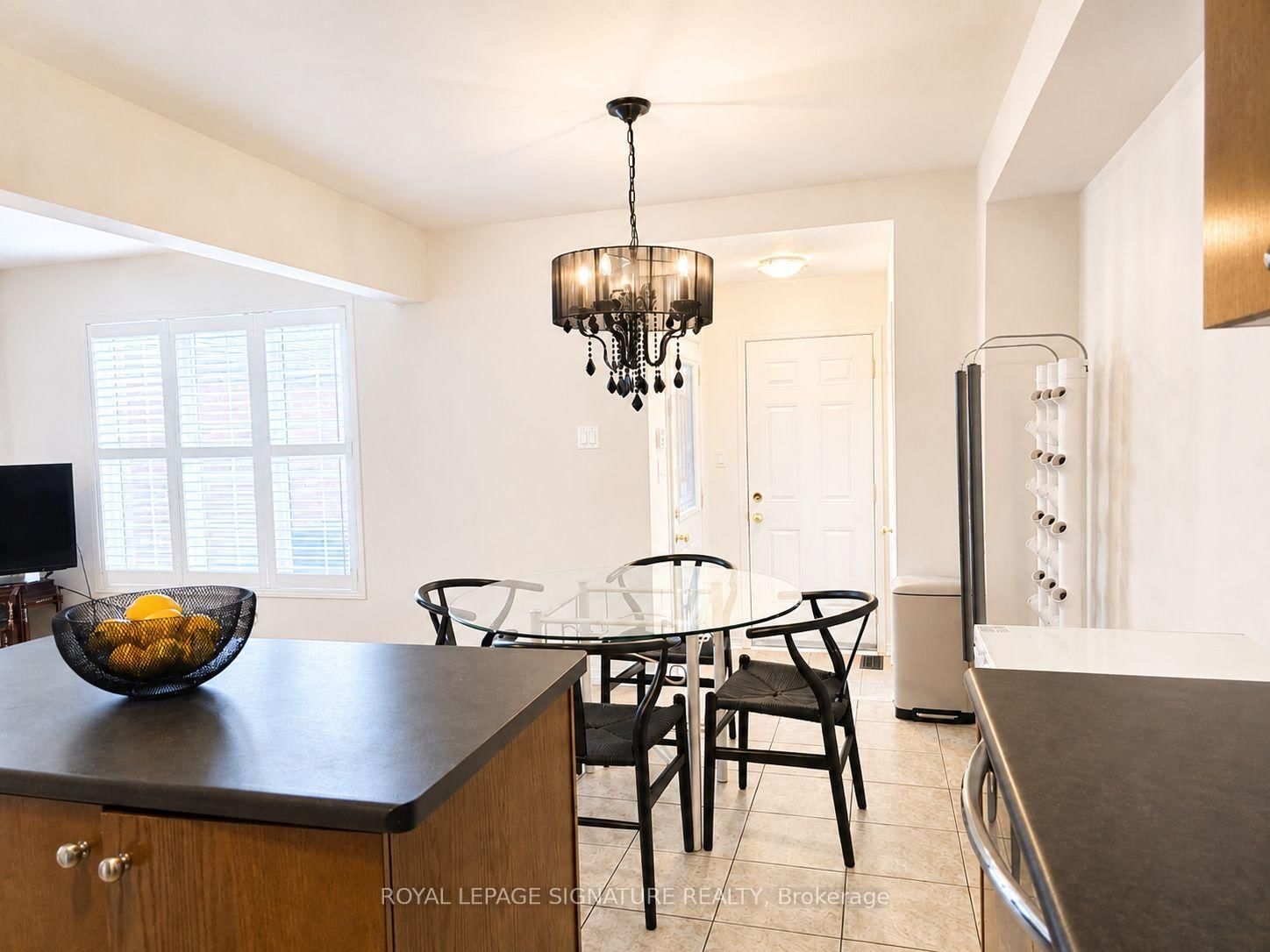 12 Blytheway Gate • Ajax, ON photo 21