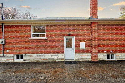 295 Baldwin Street • Oshawa, ON photo 2