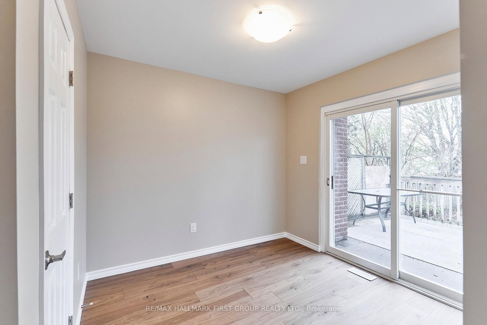 295 Baldwin Street • Oshawa, ON photo 20
