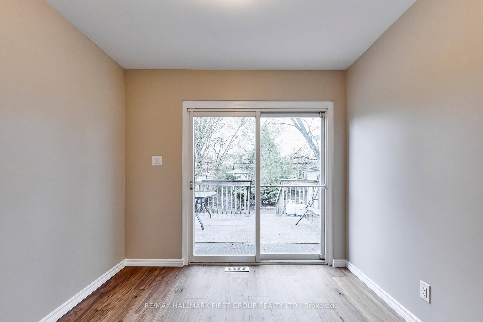 295 Baldwin Street • Oshawa, ON photo 23