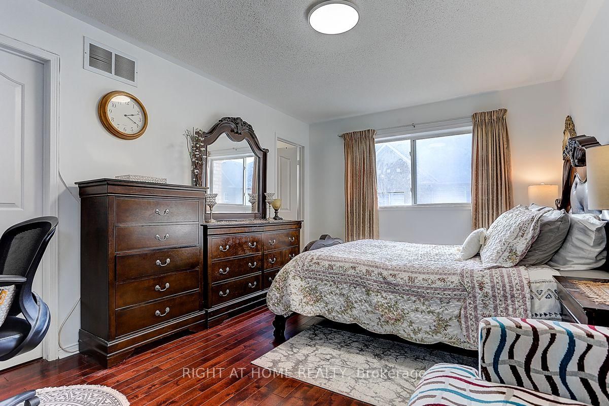 16 Pat Brooks Terrace • Toronto, ON photo 31