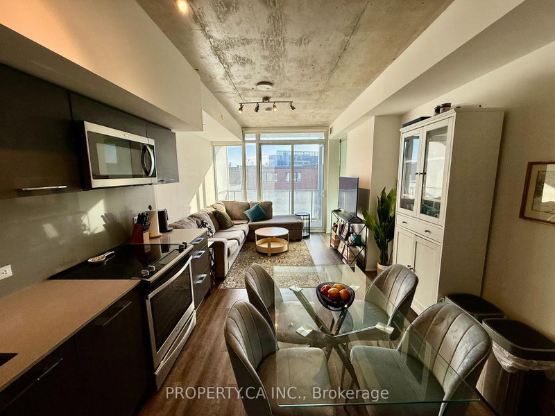 206 - 25 Baseball Place