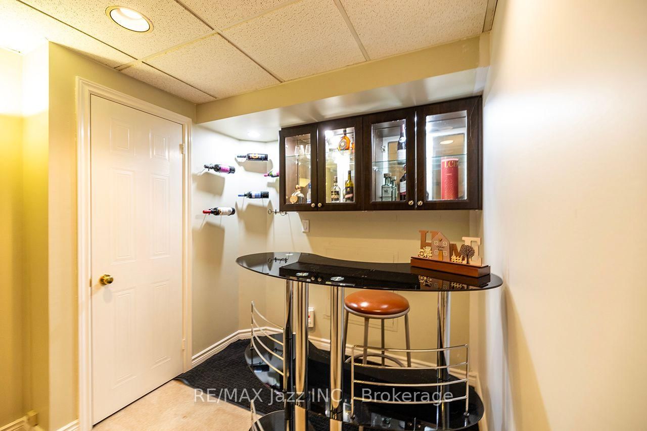 23 Meredith Court • Clarington, ON photo 29