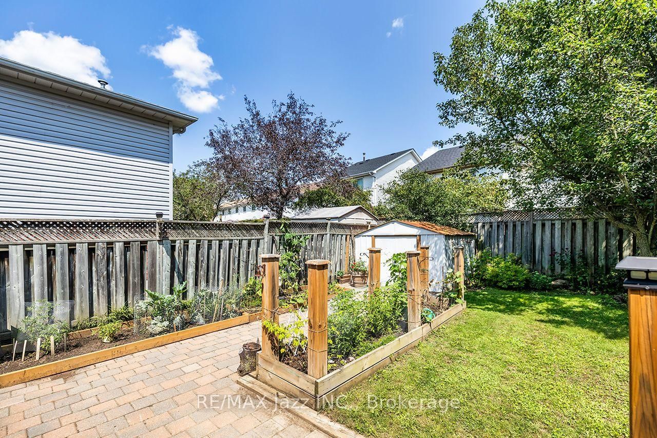 23 Meredith Court • Clarington, ON photo 38